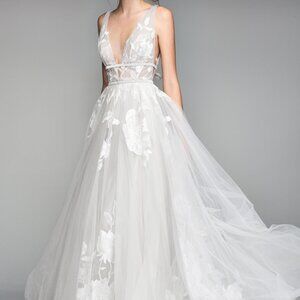 Willowby by Watters Galatea Wedding Gown Size 10 Ivory